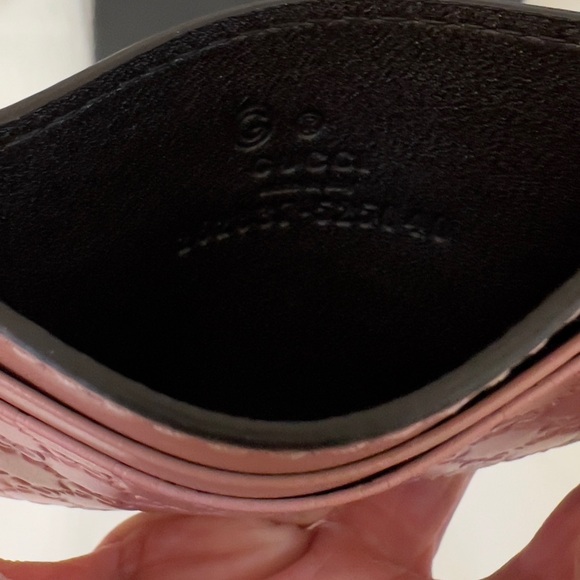 Authentic Gucci Credit Card Holder - Picture 5 of 6